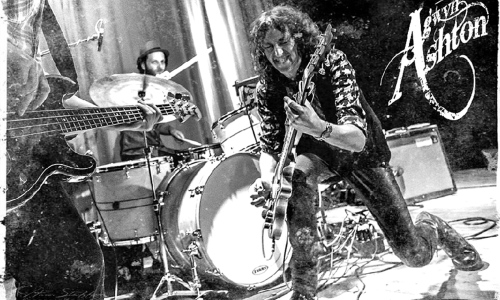 Gwyn Ashton se vrací na Malou scénu s brazilskými hudebníky